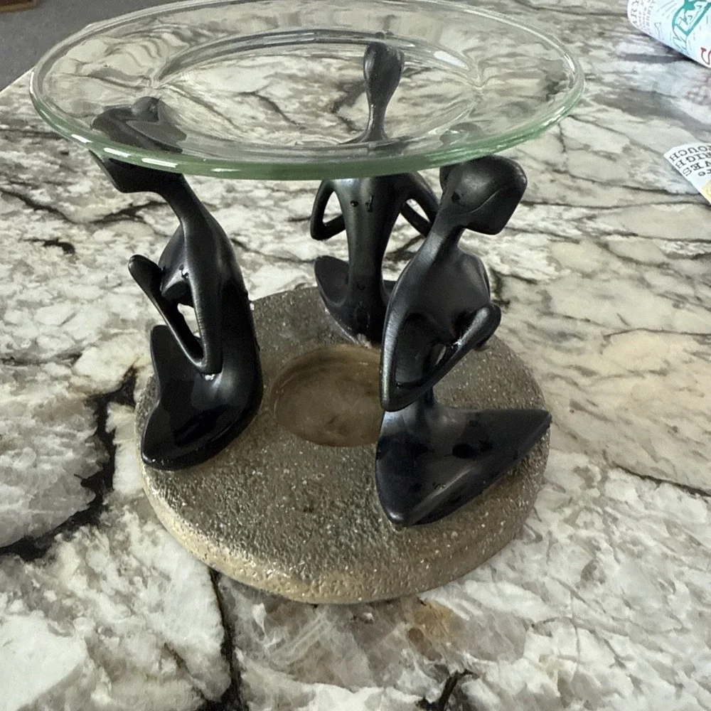 Yoga Position Three Women Praying Hands‎ Oil Warmer